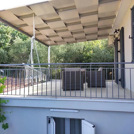 Argéiko Traditional House Kariá