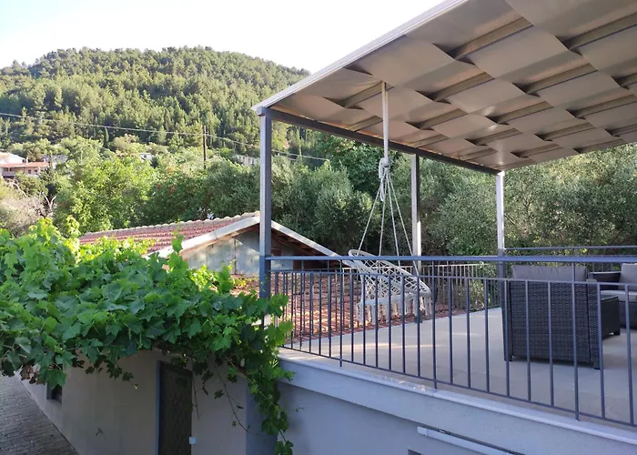 Argeiko Traditional House *